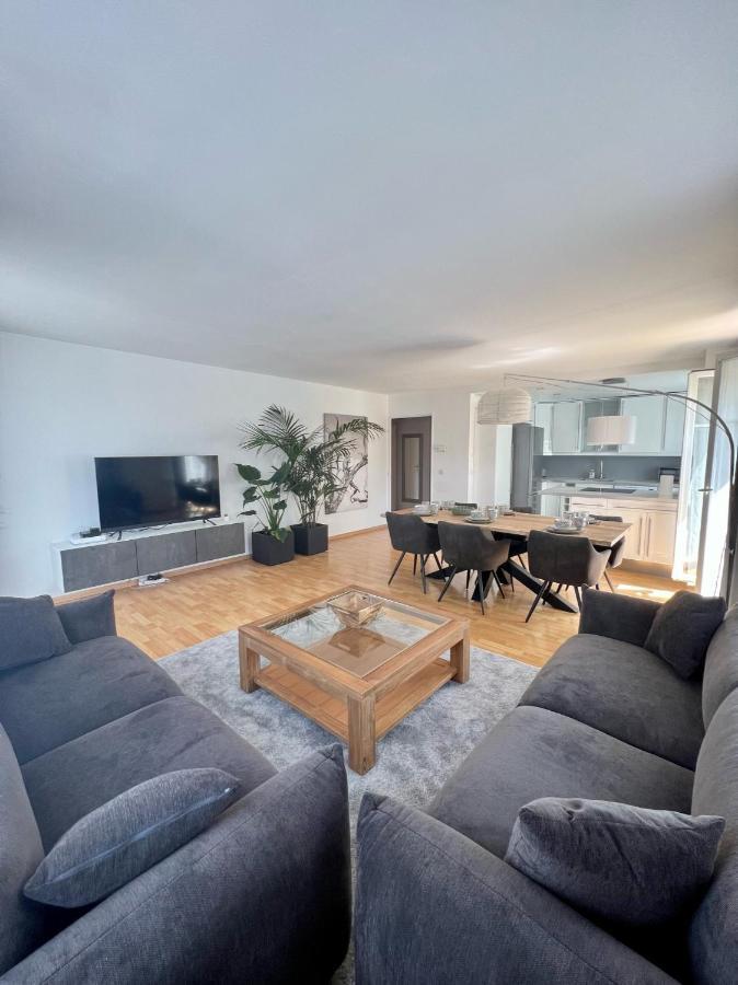 100m2 // Ideal Family/friends // 5min Disney/val Deurope Apartment *